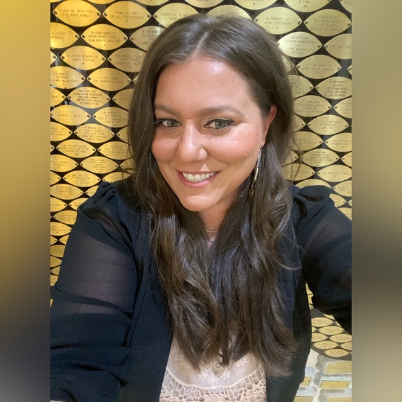 Meet the Posher Other - Meet your Posher, Maria